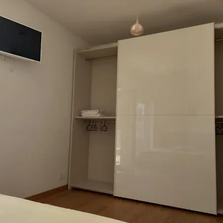 Διαμέρισμα Living Int 2